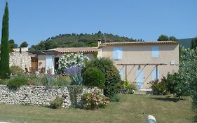 Les Hauts De Vaugines Entre Lourmarin Et Cucuron